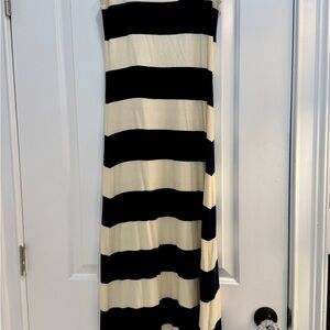 Tommy Hilfiger Black and Cream Striped Maxi Dress
